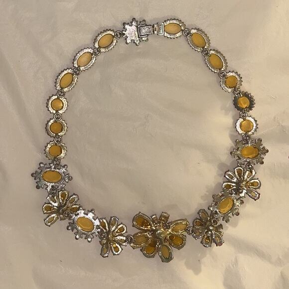 Banana Republic floral yellow Gold Jewel Statement Necklace - Picture 6 of 10